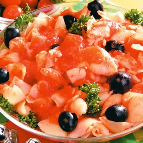 Könnyű kagylótészta paradicsommártással recept