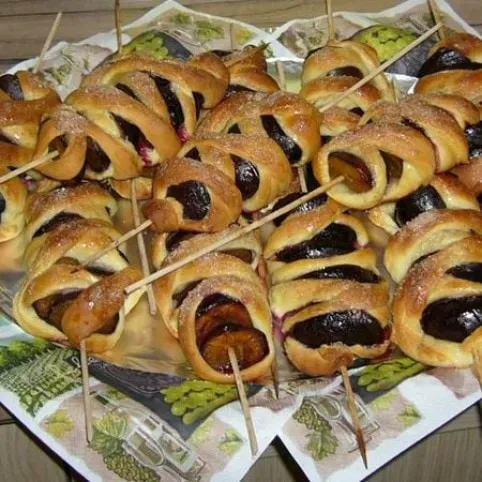 Rácsos szilvanyárs recept