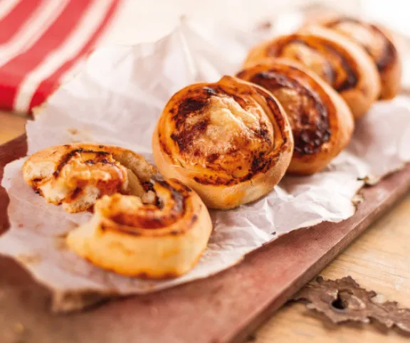 Pizzatekercs házi tésztából recept