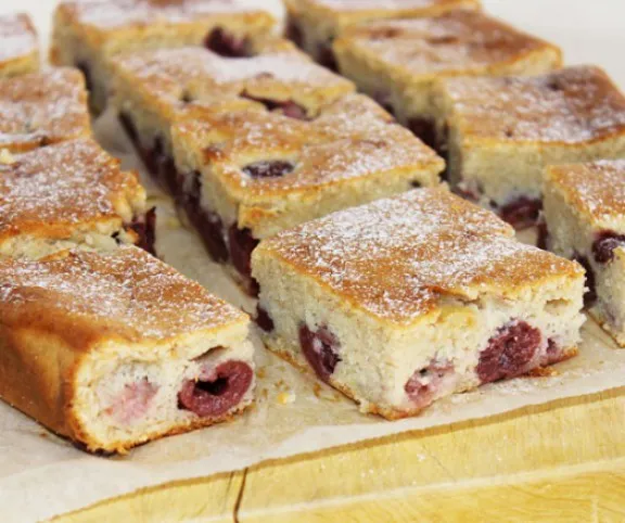 Meggyes vajas piskóta (cukormentes recept) recept