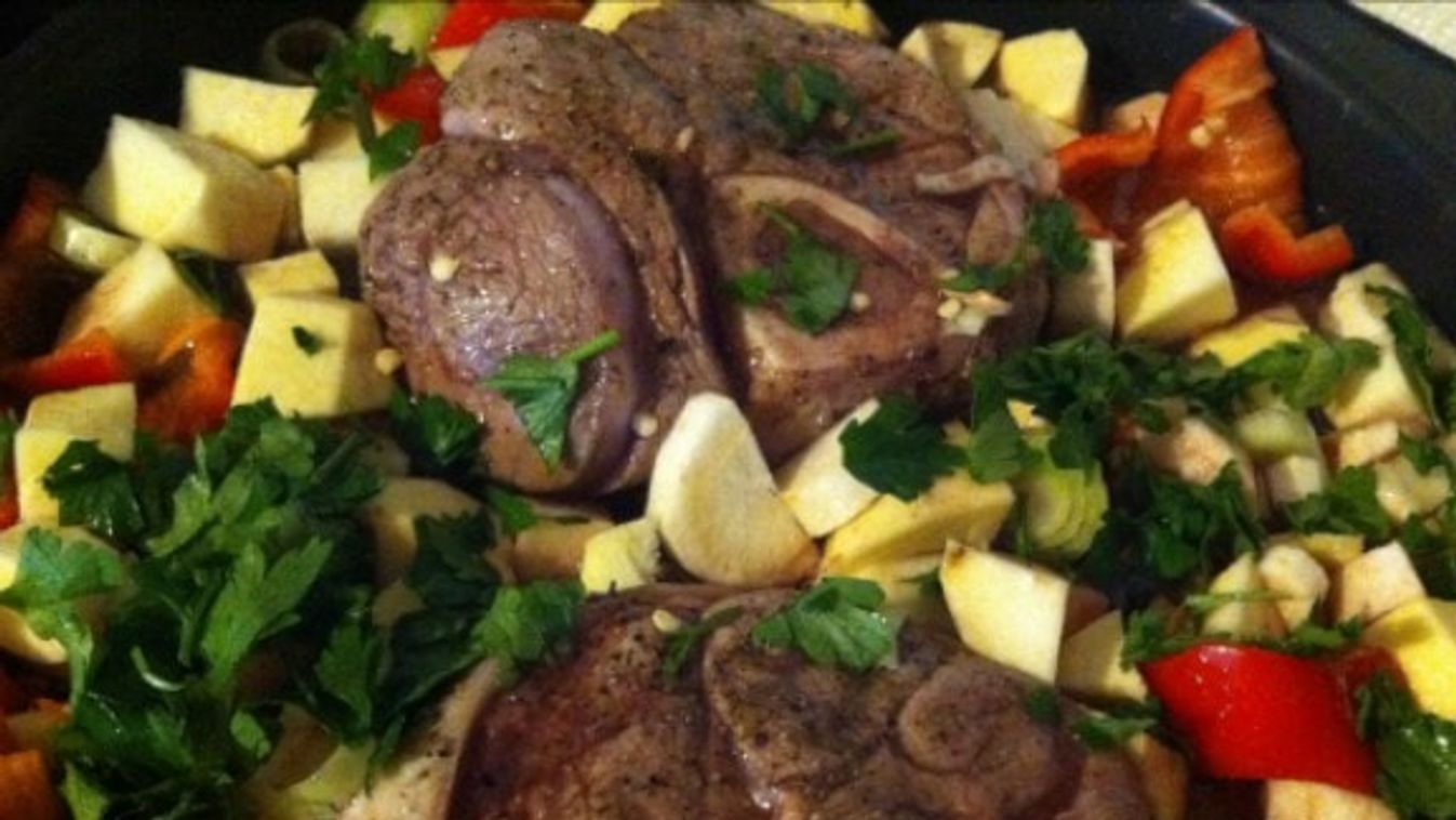 Vörösboros borjúlábszár (osso bucco)