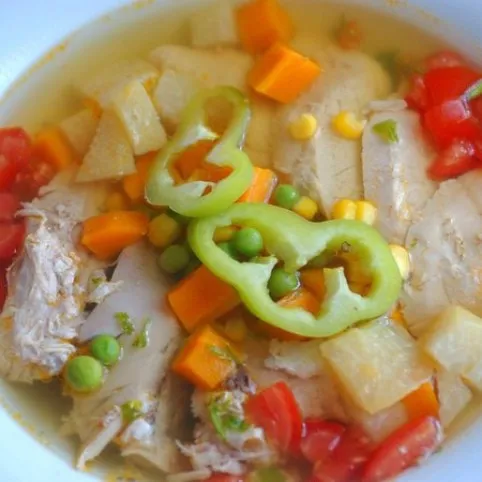 Tüzes csirkeleves bográcsban recept