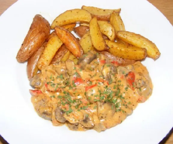 Gombapaprikás tepsiben sült krumplival (glutén- és laktózmentes) recept