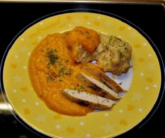 Vadas csirkéből zsemlegombóccal  recept