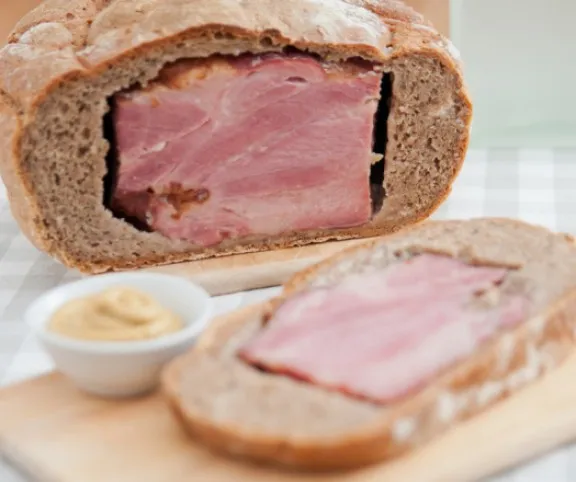 Kenyérben sült sonka húsvétra recept