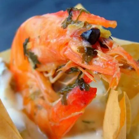 Pikáns citromos garnéla réteskosárkában recept