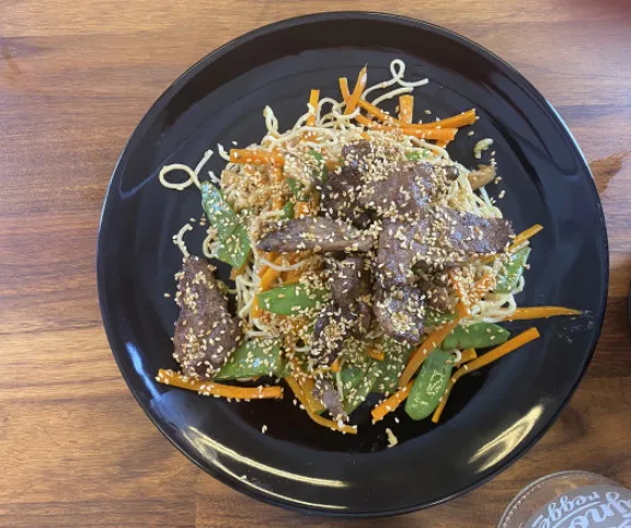 Zöldséges tészta kacsamellel recept