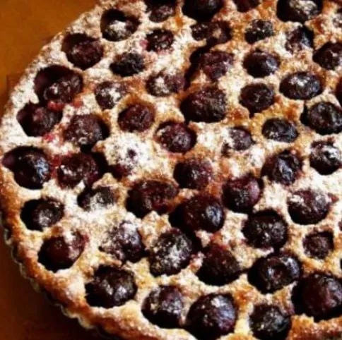 Meggyes clafoutis (tejes pite) recept