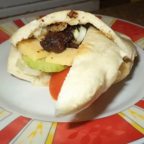Serpenyős gyros pitában recept