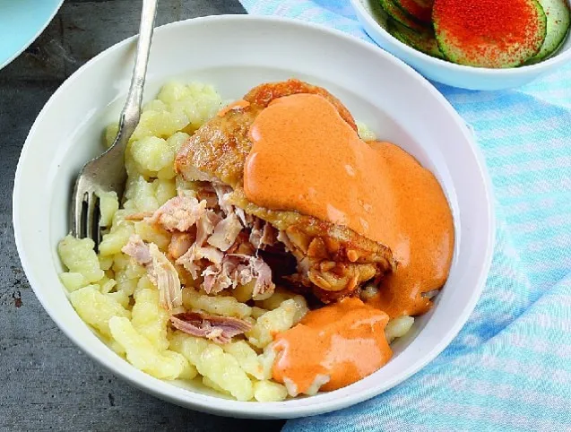 Paprikás csirke nokedlivel recept