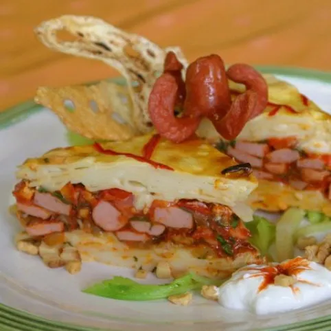 Rakott tejfölös lecsó krinolinnal recept