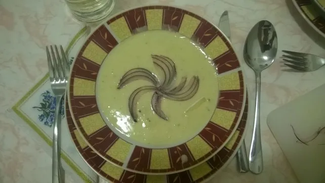 Ízletes fokhagymakrémleves  recept