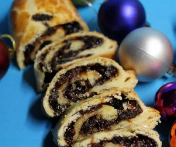 Forralt boros, aszalt szilvás bejgli recept