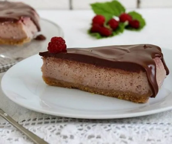 Málnás-csokoládés sajttorta recept
