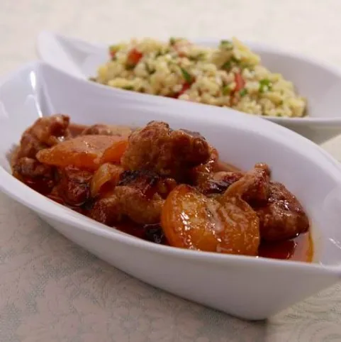 Sárgabarackos bárány bulgursalátával recept