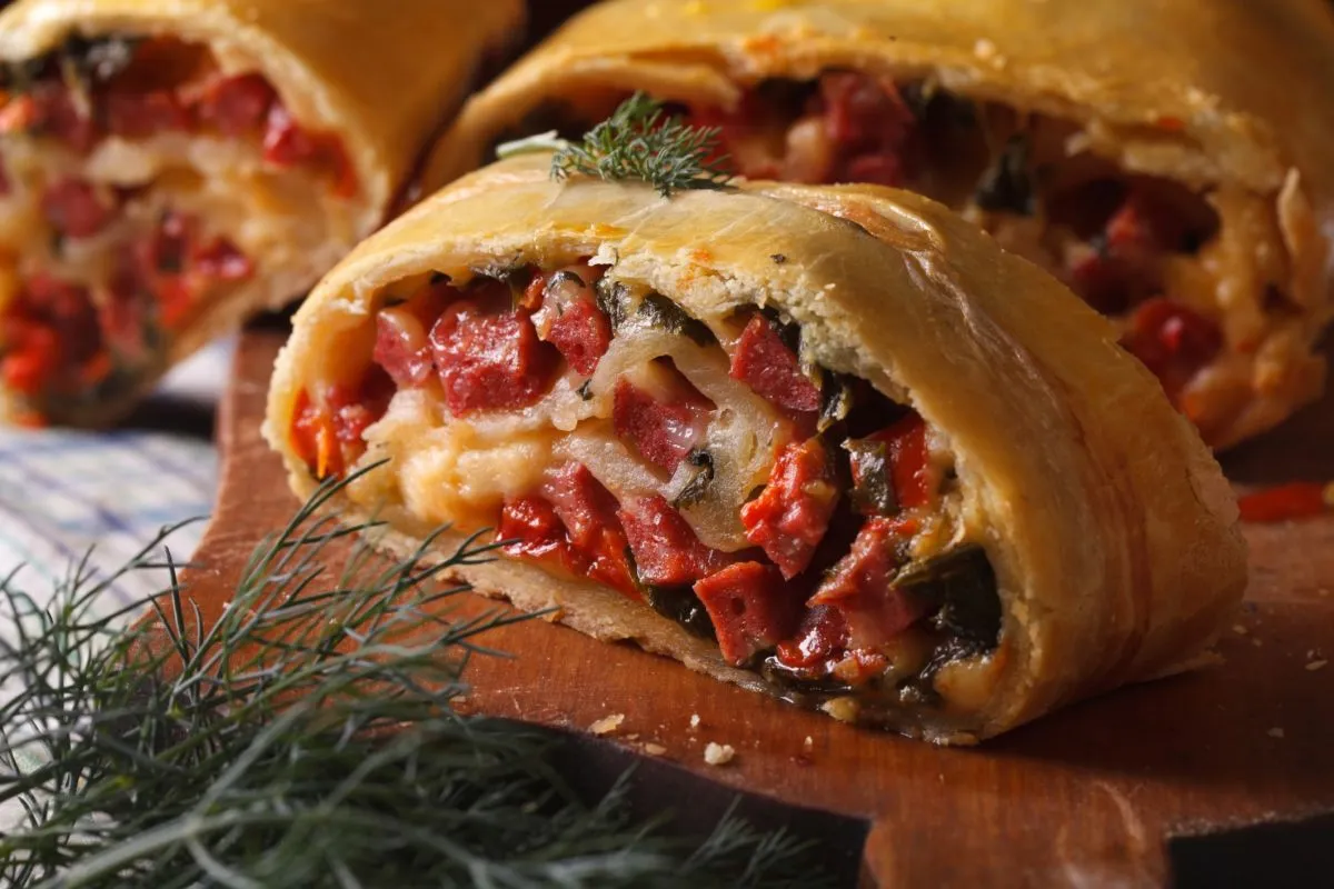 A Stromboli a pizza és a szendvics keresztezése.