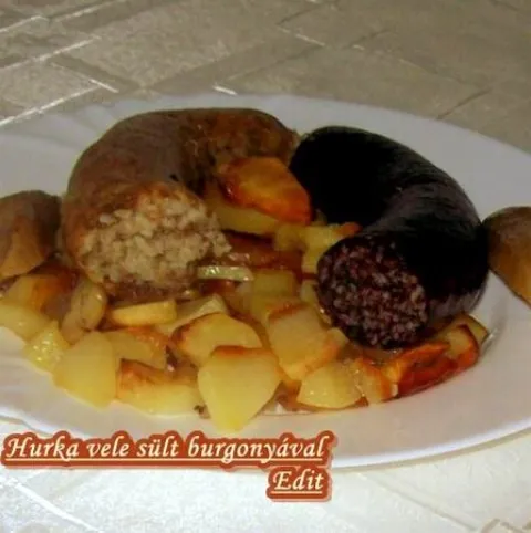 Házi hurka vele sült burgonyával recept