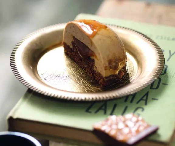 Kávés-sós karamellás kupolák recept