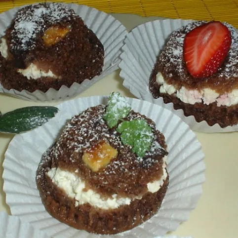 Isteni csokis muffin túrótöltelékkel recept