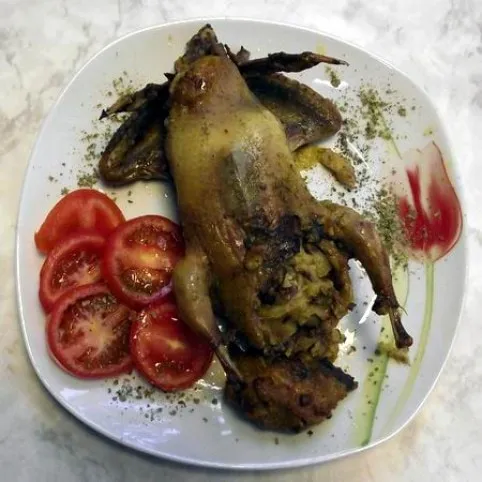 Tanyasi töltött galamb recept