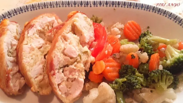 Csirkemell őzgerincformában baconszalonnával recept