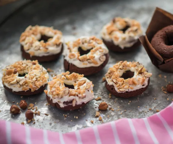 Kávés-mogyorós fánk (New York-i fánk) recept