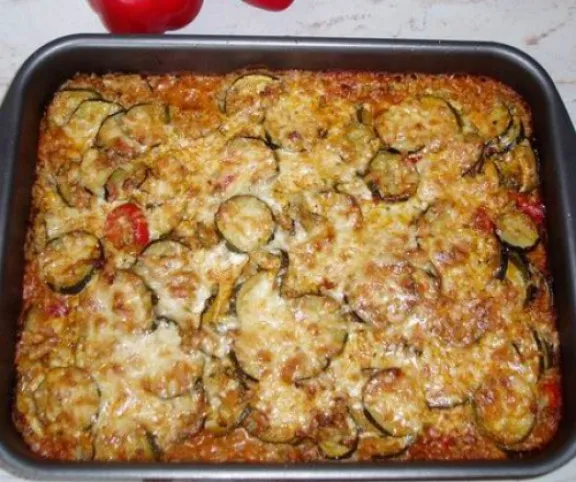 Rakott cukkini tejföllel recept