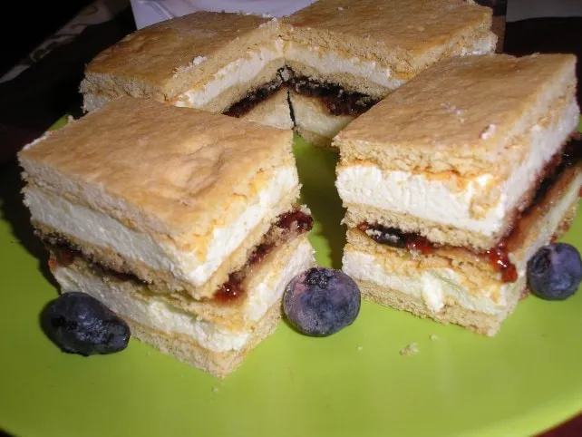 Mézes-áfonyás béles recept