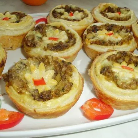 Gombás tésztakosárkák recept