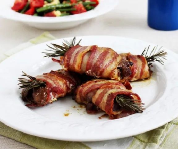 Baconbe tekert rozmaringos kacsamáj recept