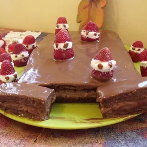 Sport-szelet sütemény eper-lányokkal recept