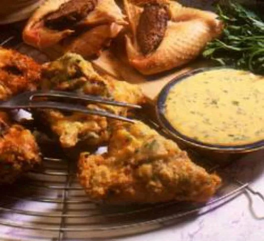 Csirkeszárny fűszeres bundában recept