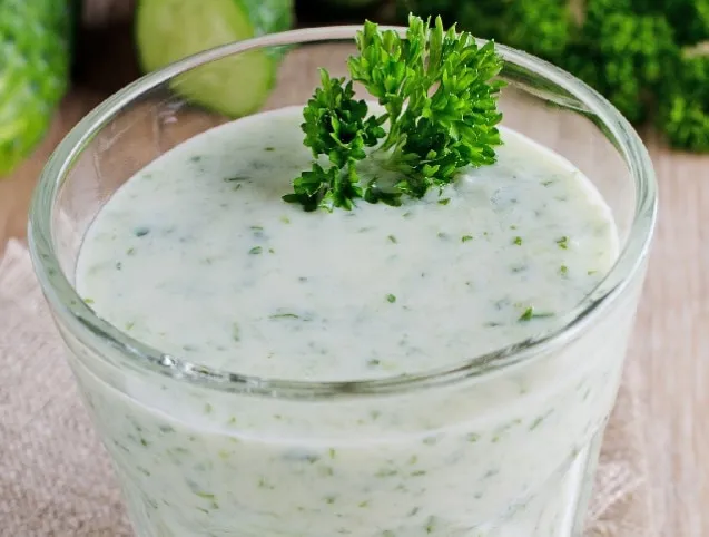 Zöldfűszeres joghurtital recept