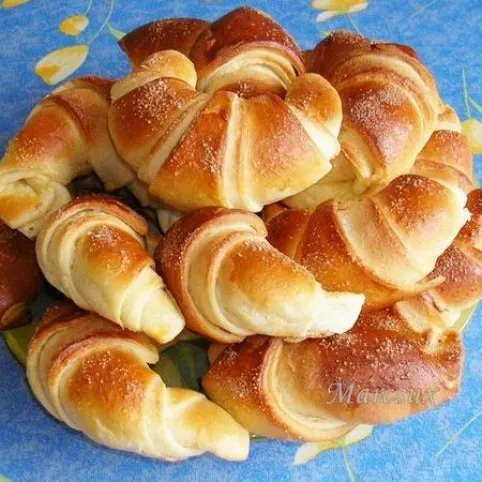 Sajtos pincekifli recept