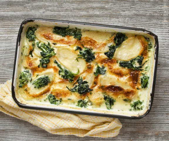 Tejszínes-spenótos rakott krumpli recept