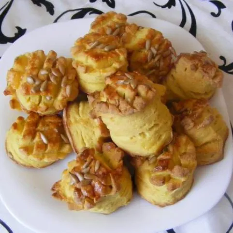 Napraforgómagvas pogácsa recept