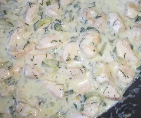 Kapros-tejszínes csirkemell egyszerűen recept