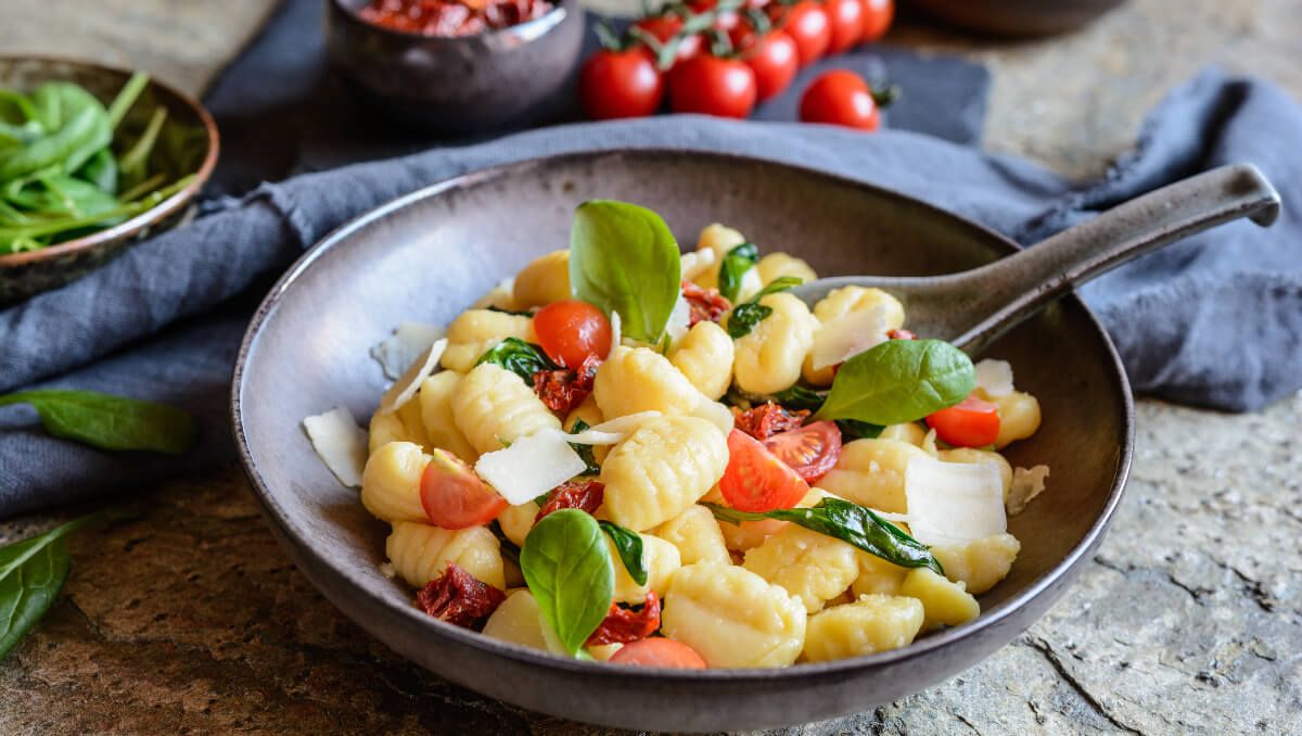 Zsályás bazsalikomos gnocchi (Shutterstock)