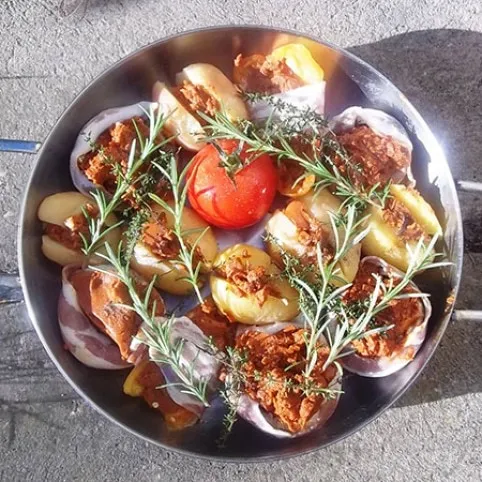 Pizzakrémmel töltött gombafejek recept