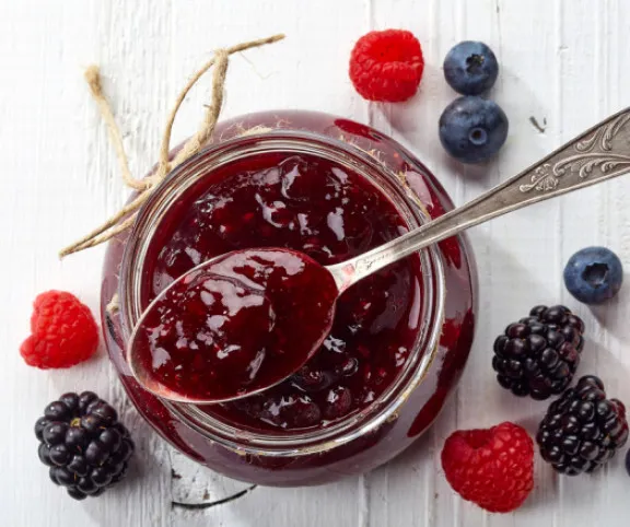 Bogyóslekvár mandulával recept