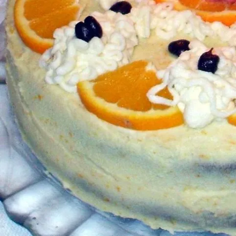 Narancsos-fehércsokis torta tojásmentes piskótából recept