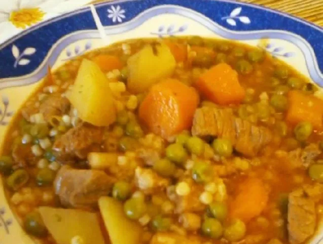 Zöldséges sertésgulyás recept