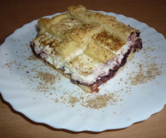 Meggylekváros-túrós sütemény recept