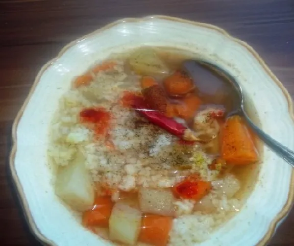 Sárgarépás karalábéleves rizzsel recept