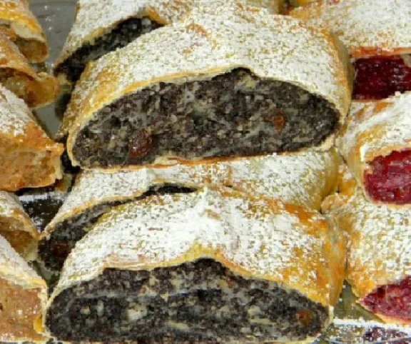 Házi rétesek: meggyes, almás-mákos, túrós recept
