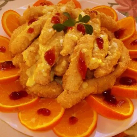 Nudlitorony vaníliaöntettel és áfonyalekvárral recept