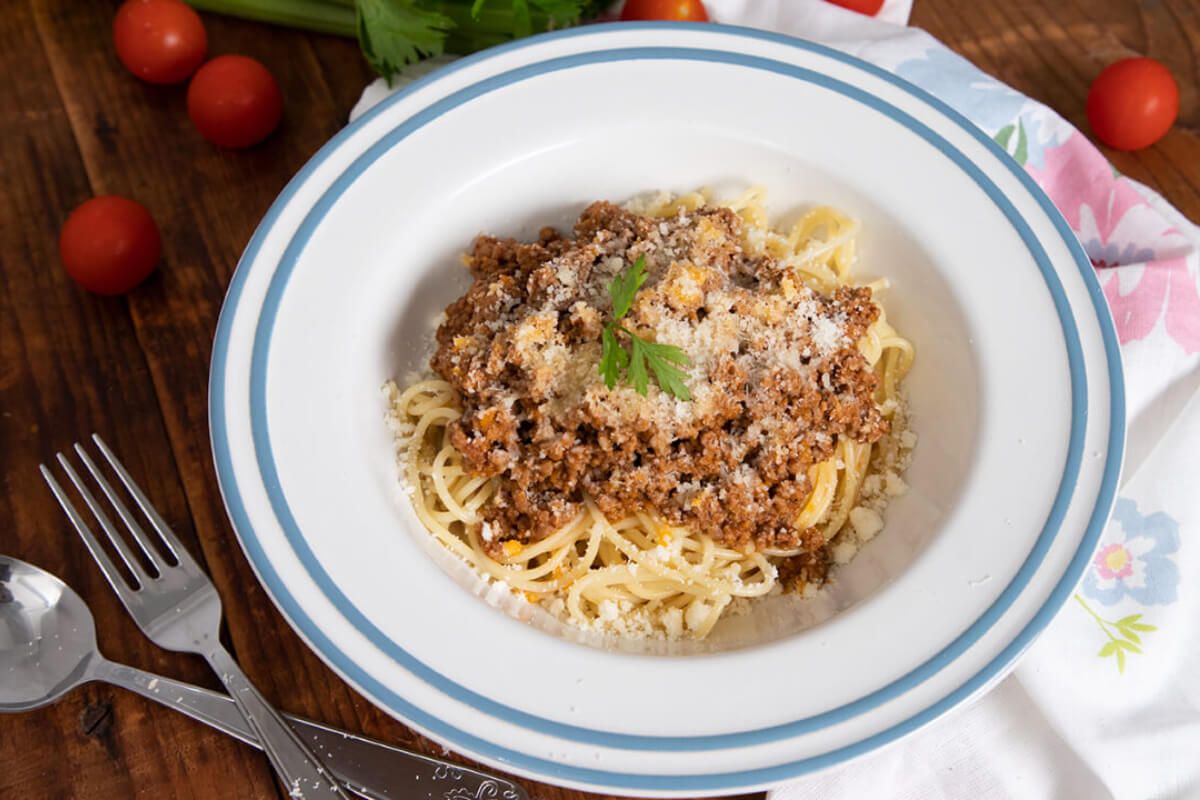 A legegyszerűbb és legfinomabb bolognai spagetti