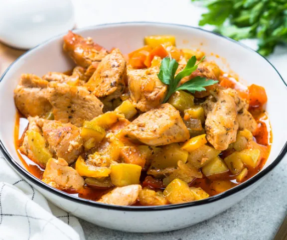 Cukkinis pulykaragu recept