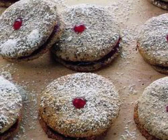 Mákos-áfonyás korongok recept