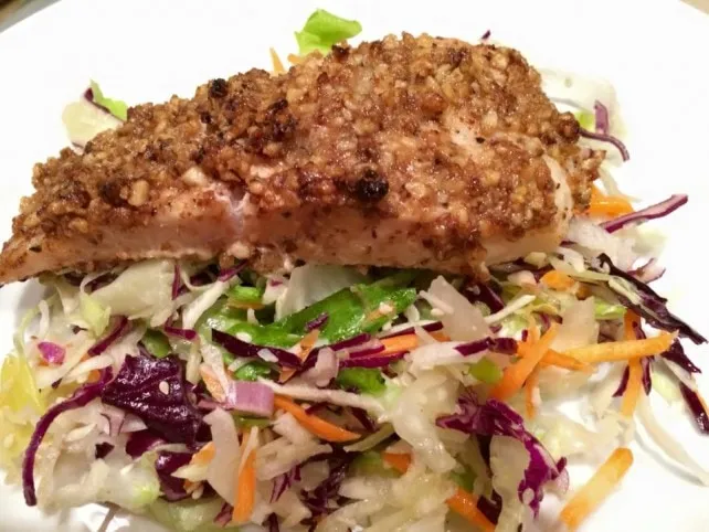 Fogasfilé diós bundában recept